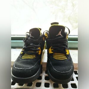 Jordans 4s